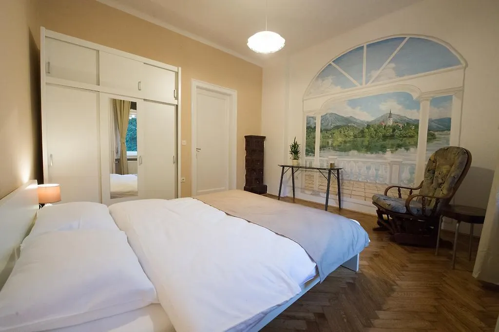 Bed & Breakfast B&B Vila Teslova Ljubljana