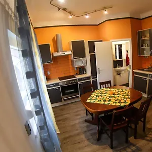 Ljubljana 2 bedroom apartment with free parking Ljubljana