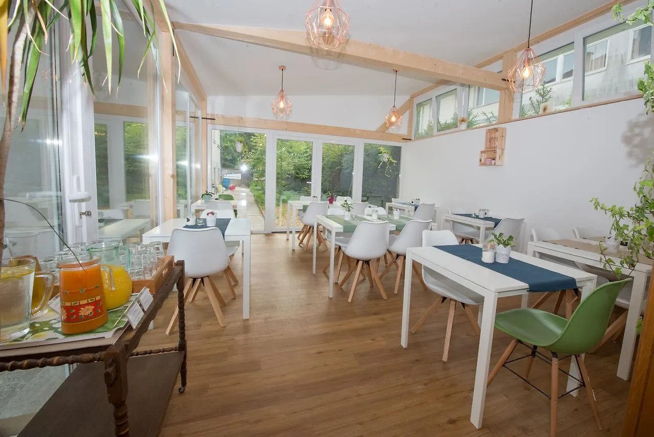 B&B Vila Teslova Lubiana Bed & Breakfast